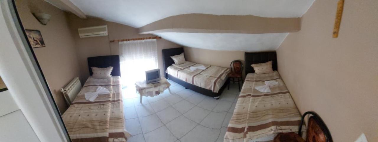 Къща За Гости "Чекичев" Svilengrad Extérieur photo
