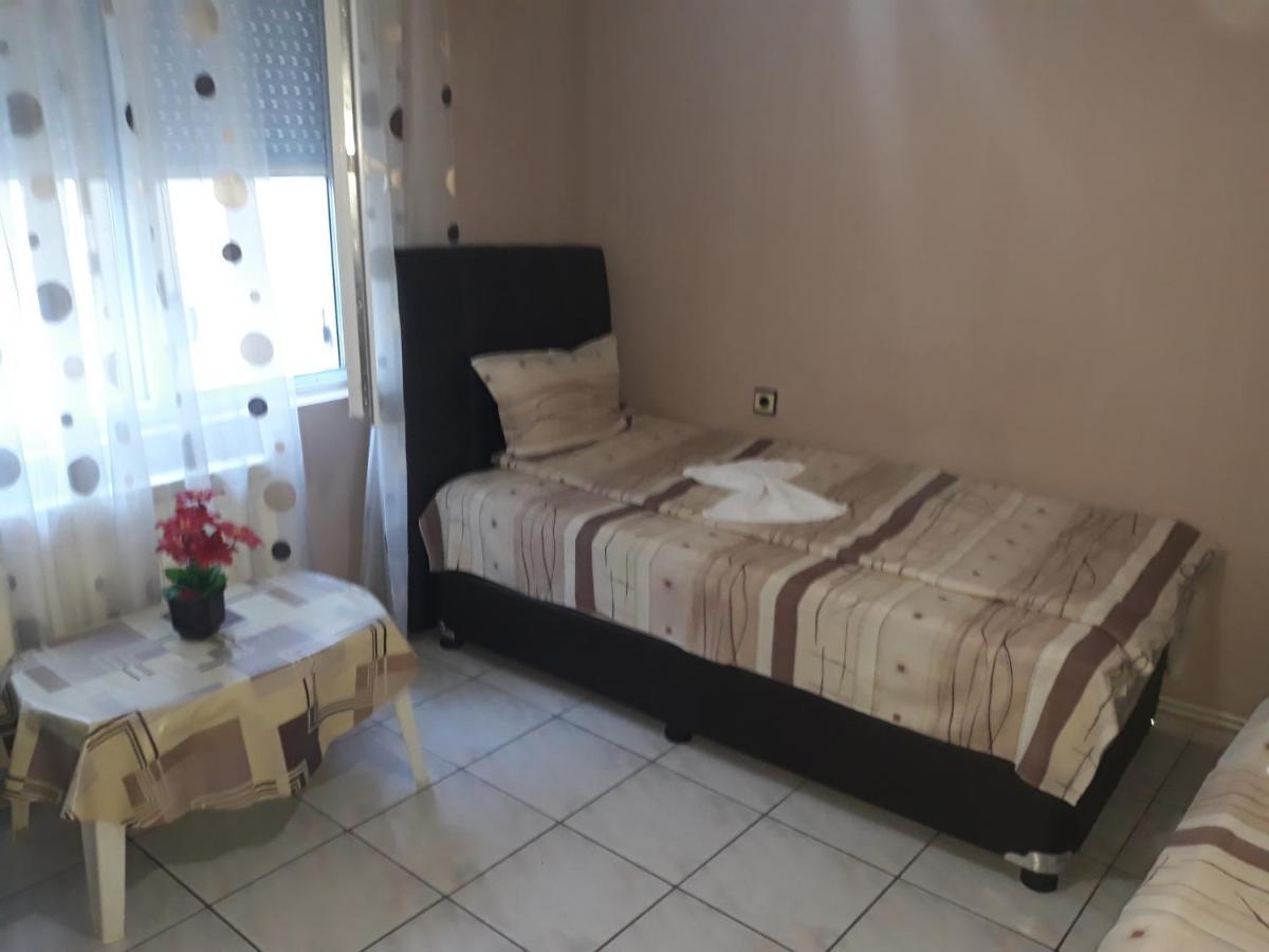 Къща За Гости "Чекичев" Svilengrad Extérieur photo
