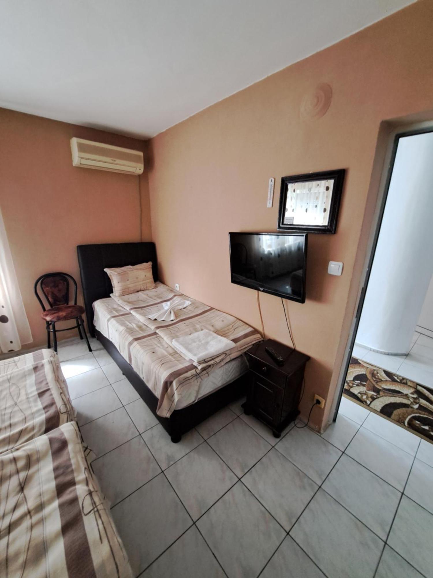 Къща За Гости "Чекичев" Svilengrad Extérieur photo