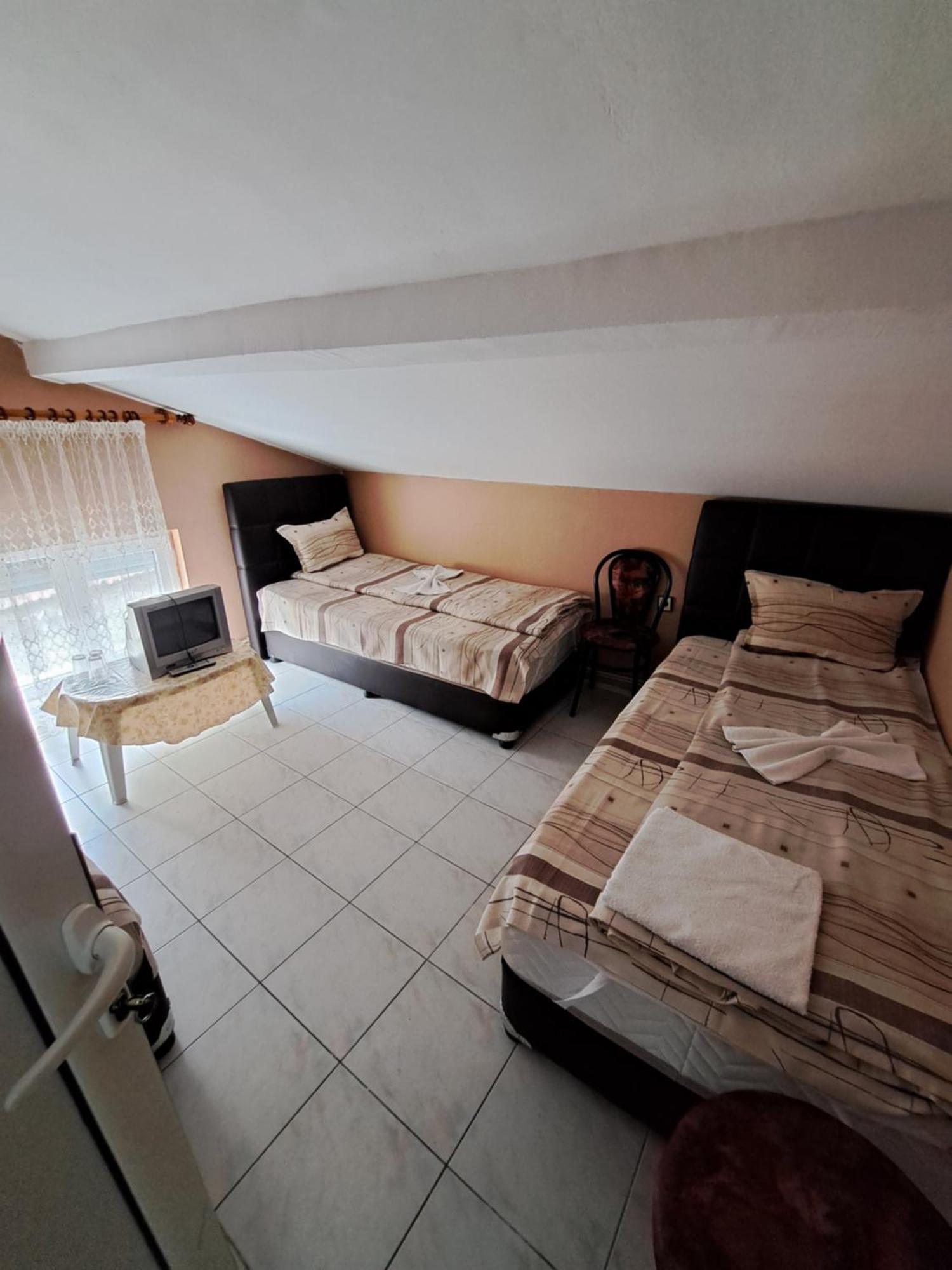 Къща За Гости "Чекичев" Svilengrad Extérieur photo